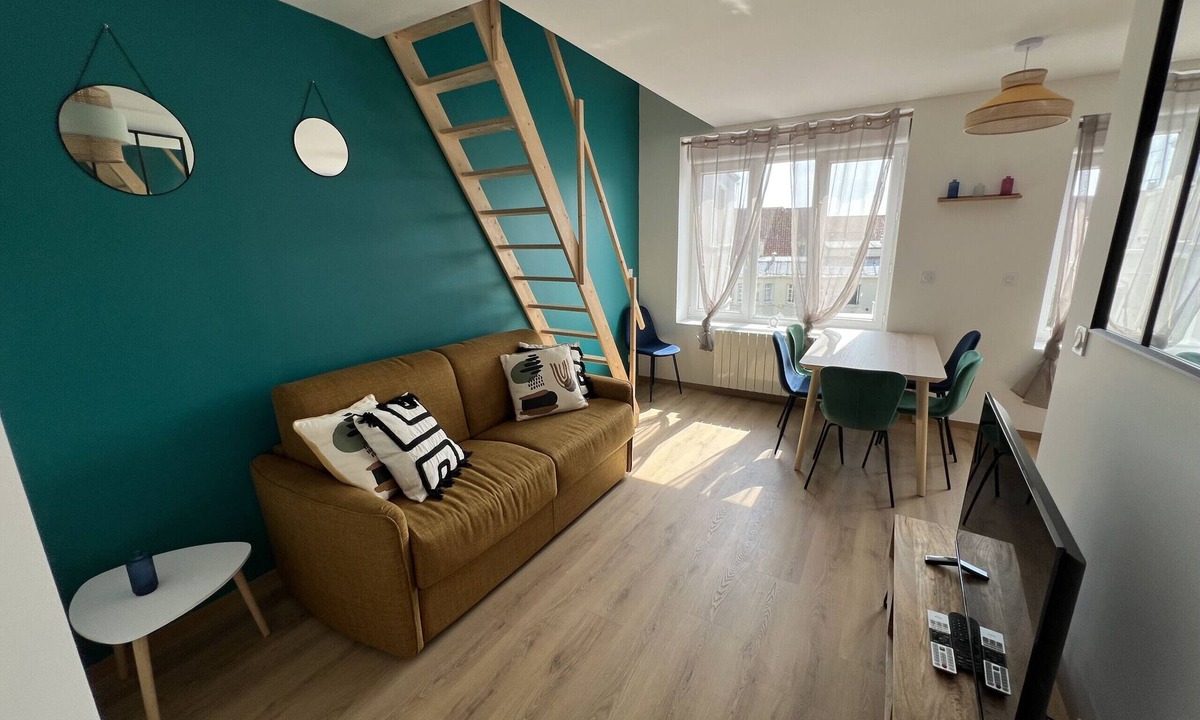 Boulogne-Centre Apartment | L’Éclat d’Opale : 4-6 pers