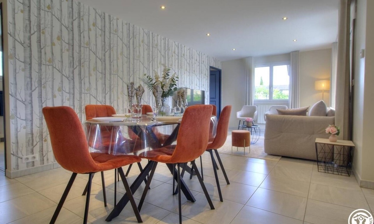 Saint-Denis-les-Bourg House | L'écrin de Moy - SAINT DENIS LES BOURG