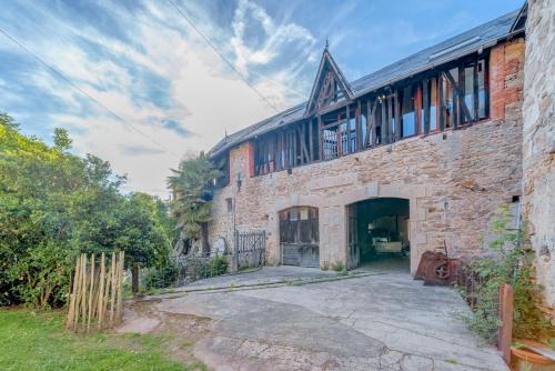 Saint-Priest-sous-Aixe Bed & Breakfast | L'Élassier