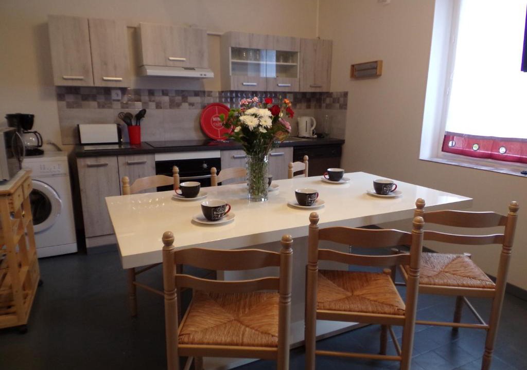 Vaumas House | L' éscale de la Besbre