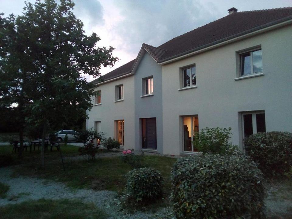 Saint-Marceau Bed & Breakfast | L'étape Marceline - Chambre D'hôtes