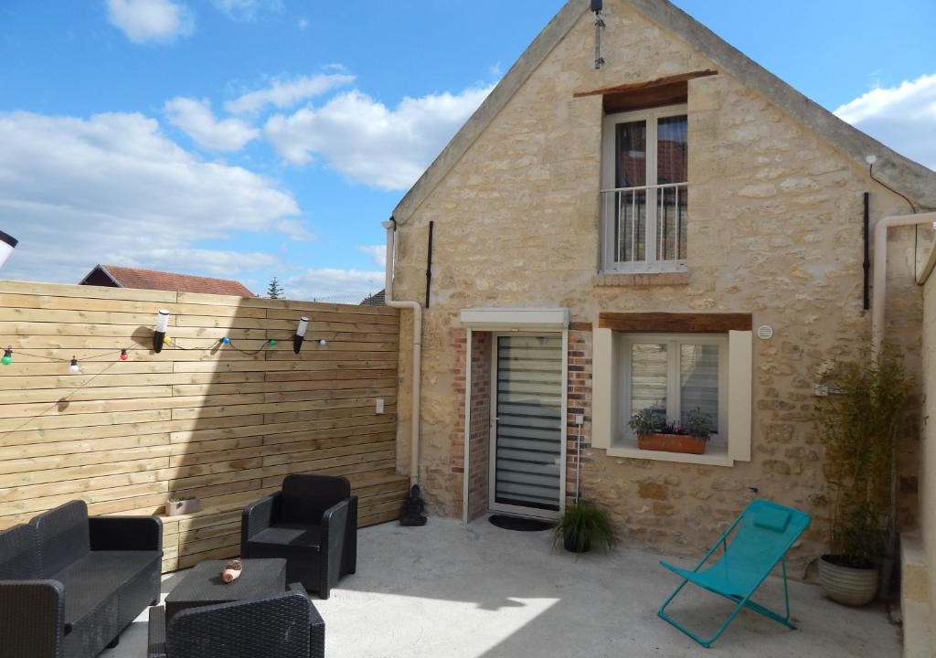 Margny-les-Compiegne House | L'étonnante