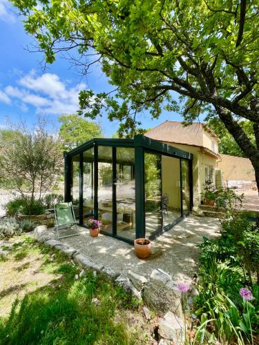 Vacheres Bed & Breakfast | L'évidence en Provence