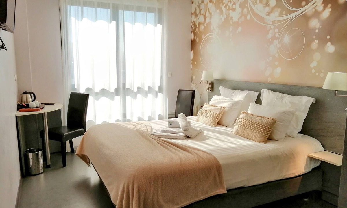 Nazelles-Negron Hotel | L'Aérogare
