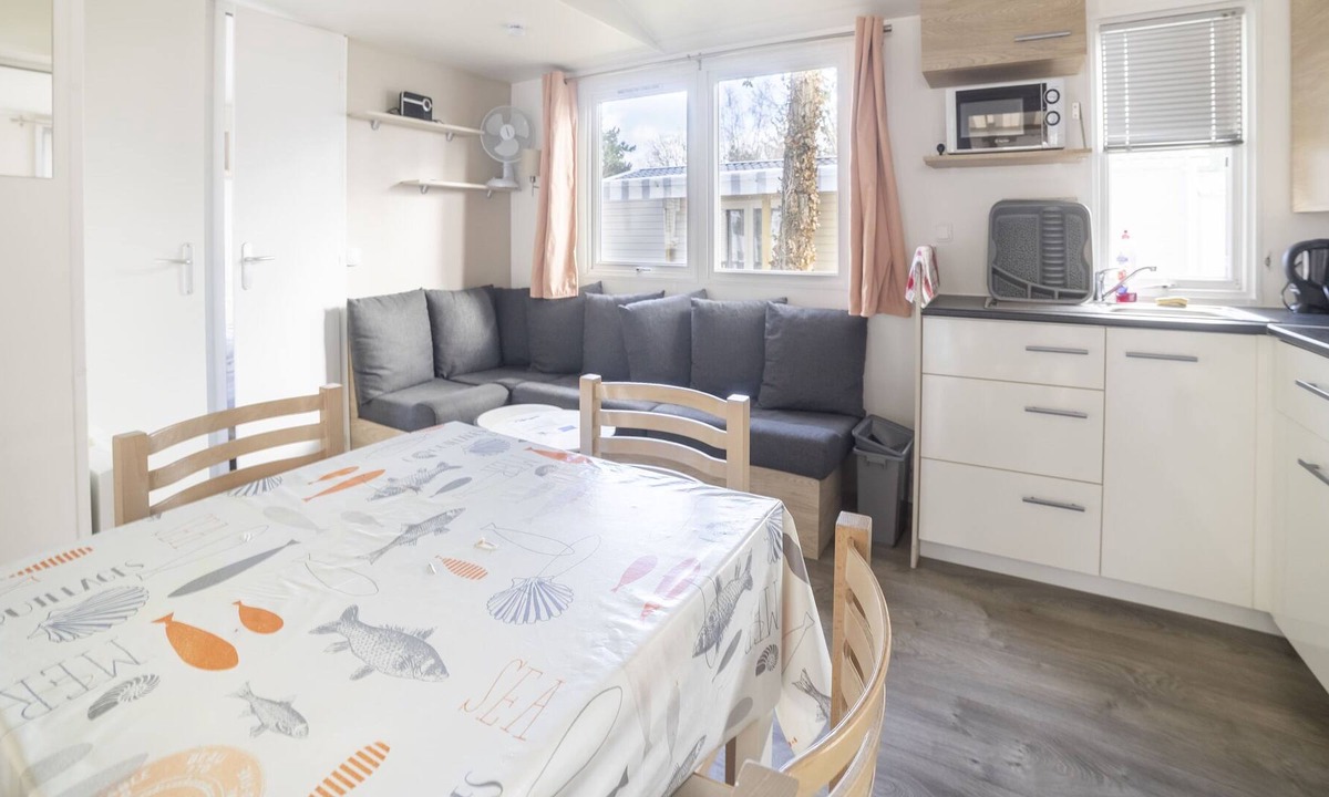 Saint-Jean-de-Monts Cabin | L'Abri Cotier - Camping du Bois Dormant