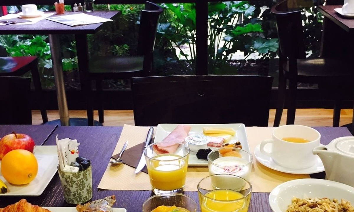 Erbree Hotel | L'Acanthe Hôtel