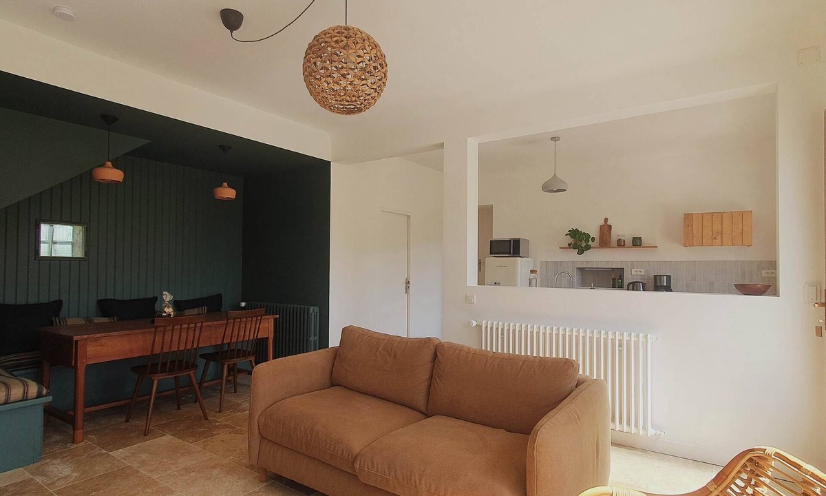 Montcuq-en-Quercy-Blanc Other | L'Acolyte - four person gîte
