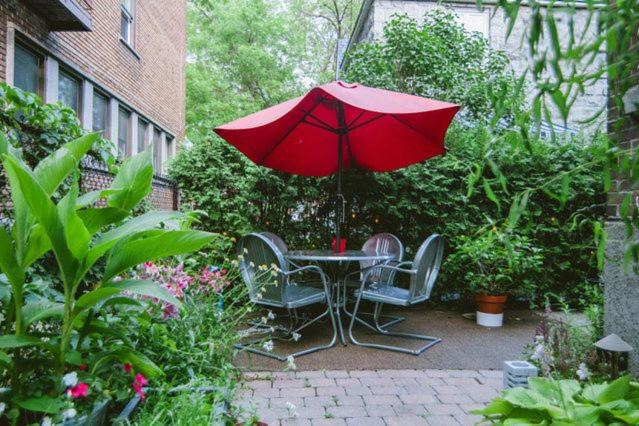 Hochelaga-Maisonneuve Apartment | L'Adresse Botanique - Studio