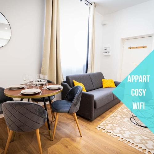 Saint-Quentin Apartment | L'Albatros 012 - Hypercentre * Cosy * Wifi