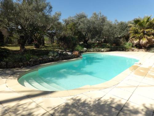 Salernes Bed & Breakfast | L' amandier