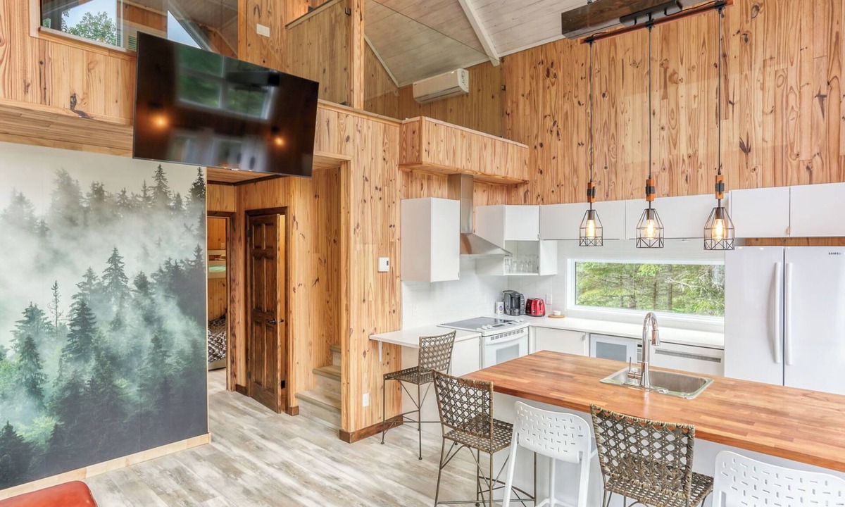 Mauricie Cottage | L'amour Des Pins - Nature, SPA, Mountain Views
