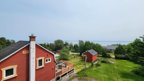 Pointe-au-Pic House | L'Ancestrale spa, vue, salle d'arcades