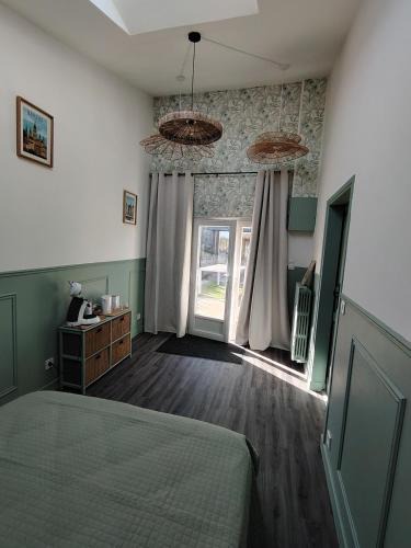 Noron-la-Poterie Bed & Breakfast | l'Annexe