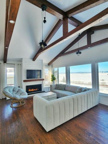 Riviere-du-Loup Regional County Municipality Ski Chalet | L'Anseau-Persil