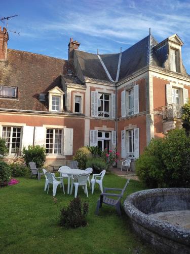 Conde-sur-Huisne House | L' Aphelide