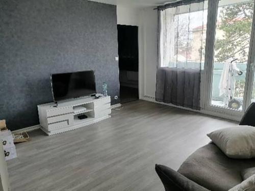 Pont-de-Cheruy Apartment | L'appart de la tour T4