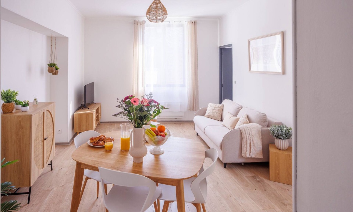 Le Cateau-Cambresis Apartment | L'appartement Matisse - Charmant T2 proche centre