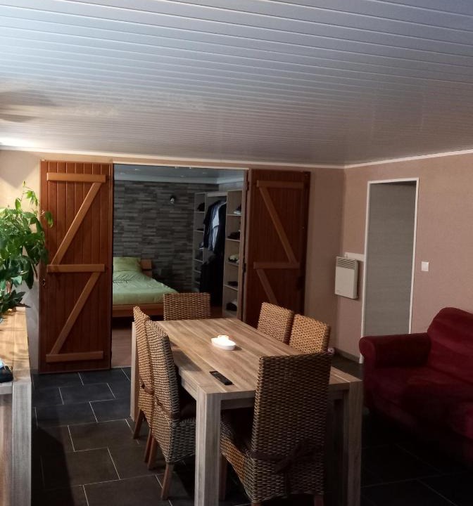Le Cateau-Cambresis Apartment | L'appartement Catésien