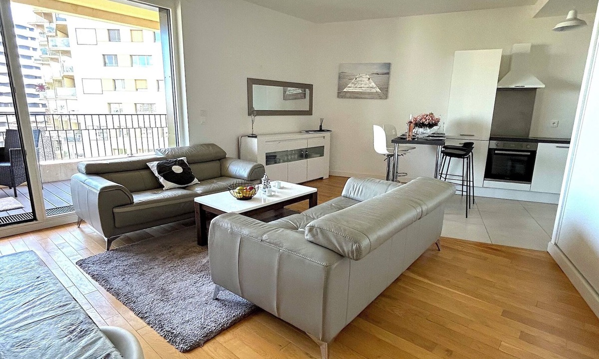 Batignolles Apartment | L'appartement Rostro