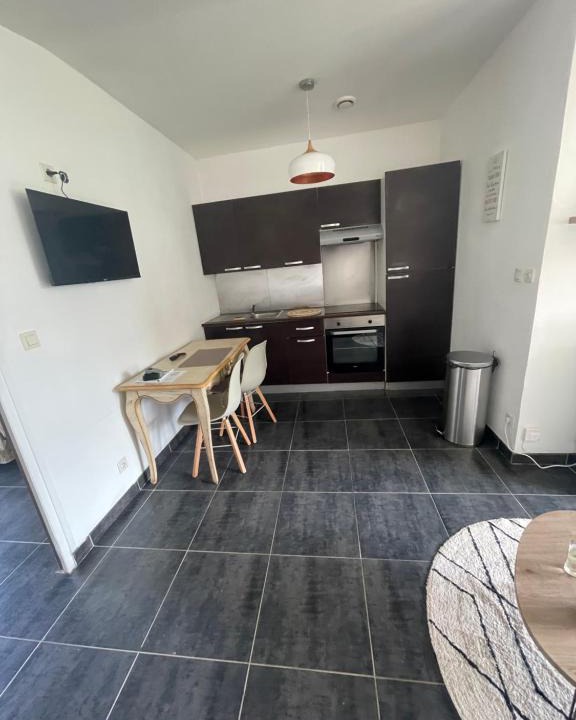 Urvillers Apartment | L Appt