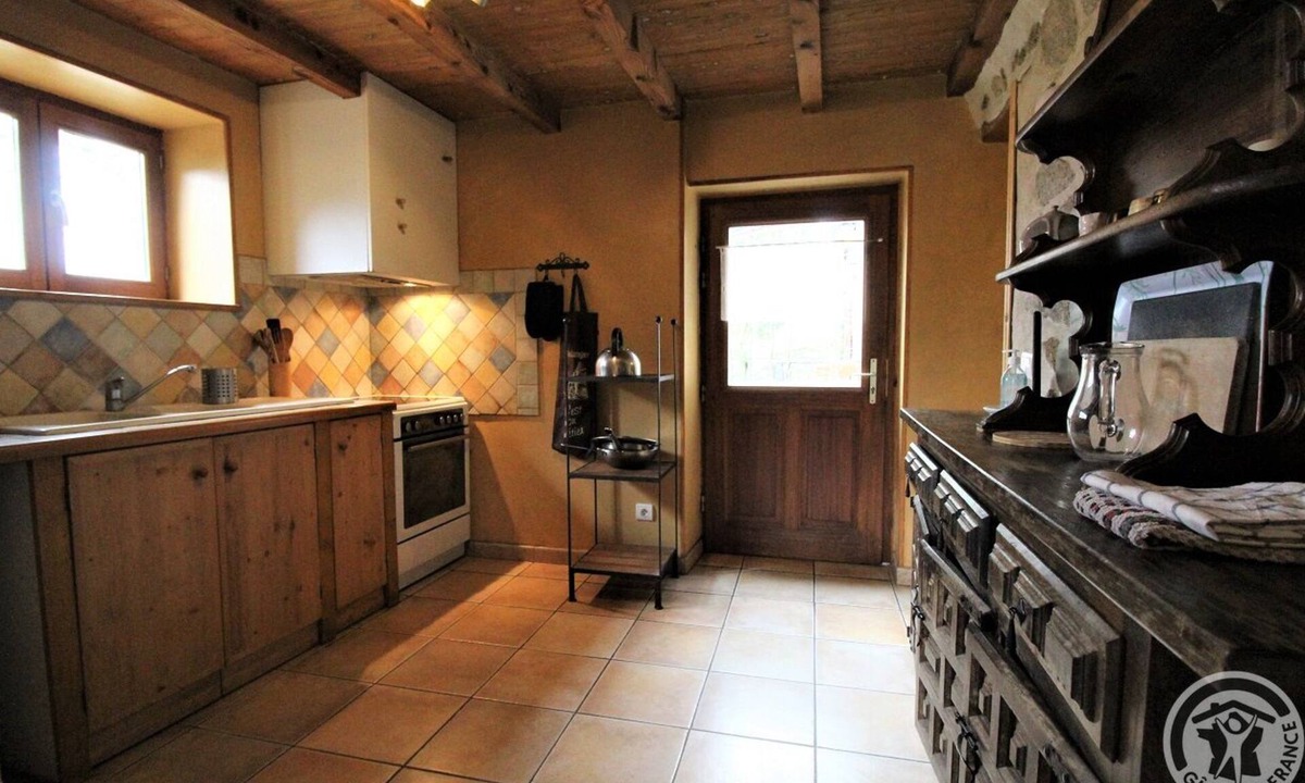 Quinsonnas House | L'Arbre Gîte - MESSIMY