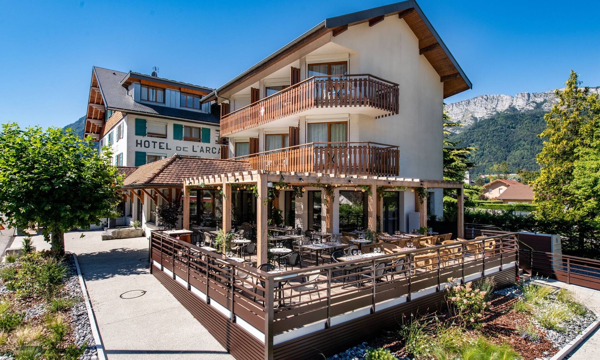 Doussard Hotel | L'Arcalod Hôtel Restaurant & Spa
