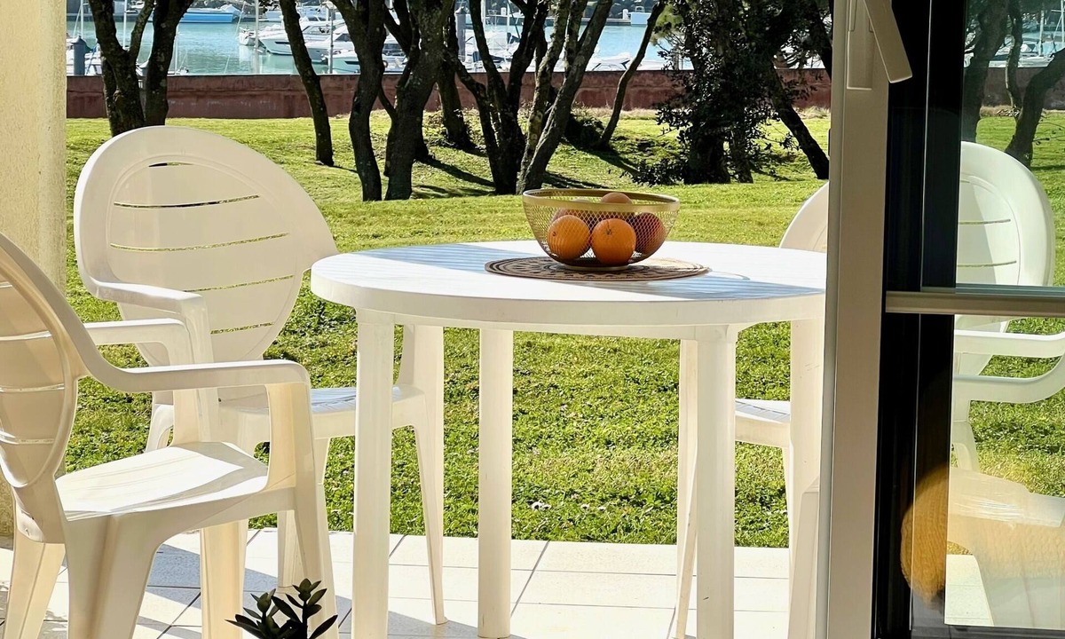 Bourgenay Apartment | L’Archipel de Talmont Harbor View!