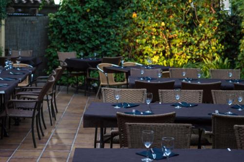 Santa Coloma de Farners House | L'ARGOLLA HOTEL-Pizzeria