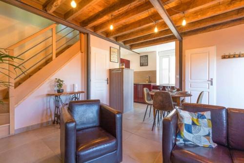 Meilly-sur-Rouvres House | L Atelier du Marcel