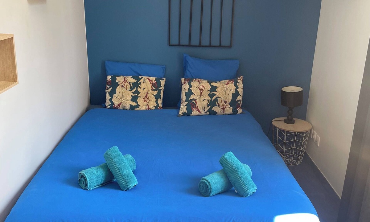 Chartres Apartment | L'atelier voyageur - Bleunven