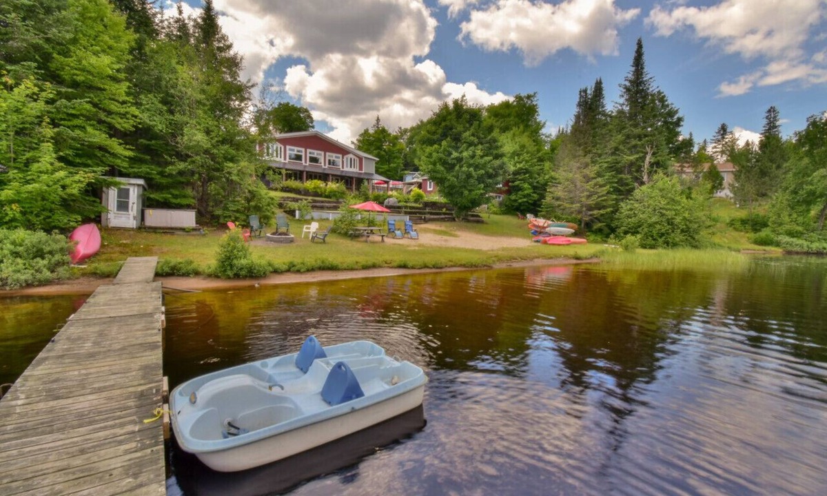 Saint Donat Ski Chalet | L`Auberge du Lac Provost - Spa, Lac, Billard & Ski