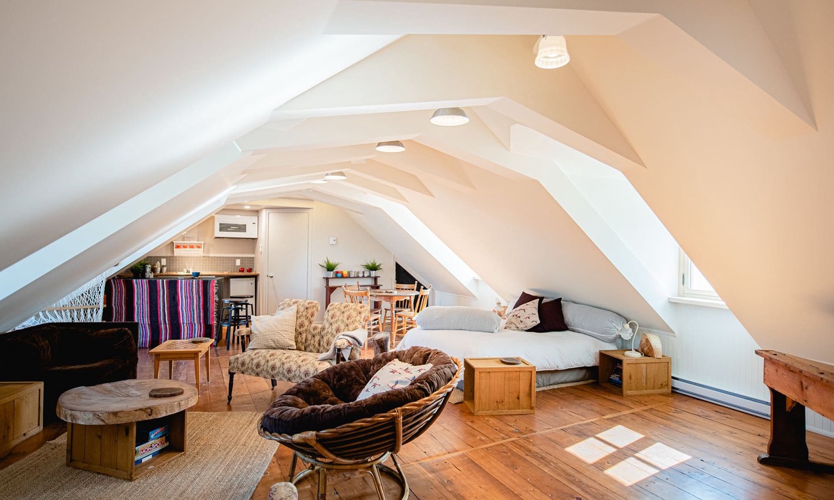 Laprairie Hotel | L'auberge du QG