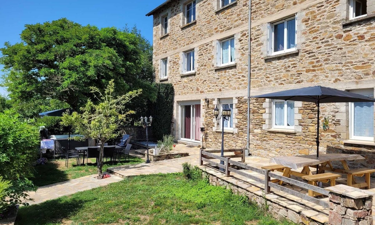 Auriac-Lagast House | l Aurigast