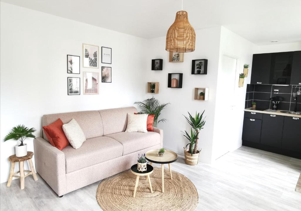 Lourdes Apartment | L'AUTHENTIQUE *STUDIO *PARKING PRIVE* *WIFI*CALME