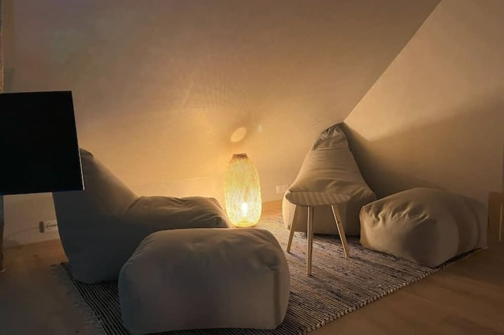 Saint-Clair-sur-les-Monts House | L'Écrin d'Azurite - The Lagoon Loft & Private Spa Escape
