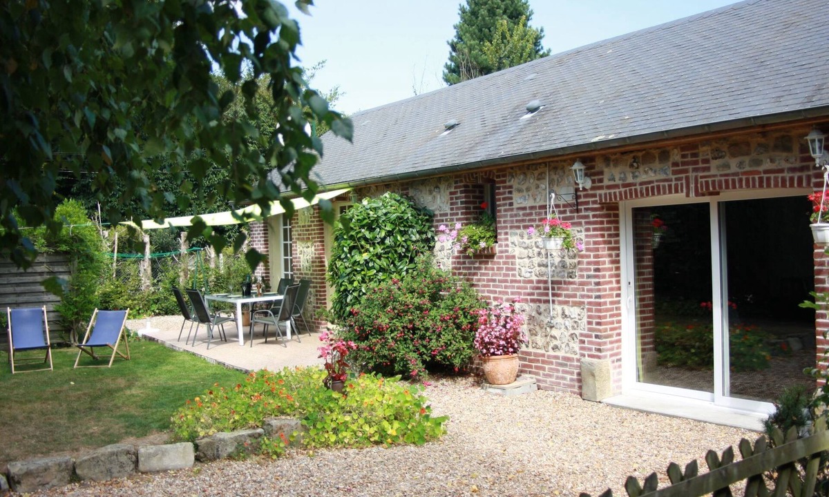 Gerponville House | L'Ecurie d'Hubert (Pferdestall) by Interhome