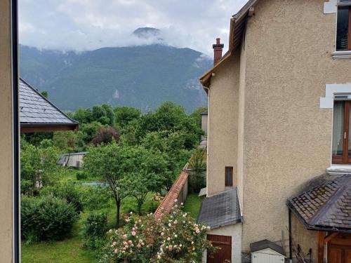 Saint-Etienne-de-Cuines Apartment | L' edelweiss