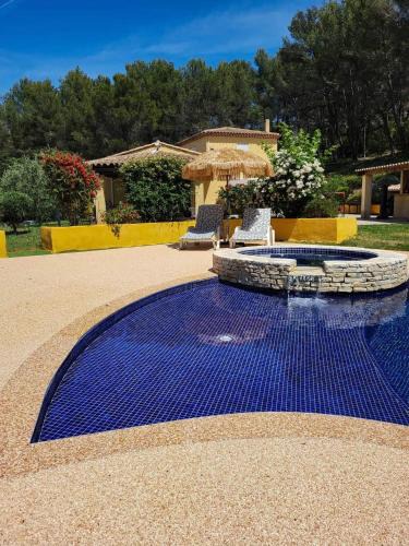 Auriol House | L'Eden sous l'olivier