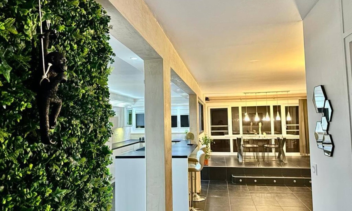 Douvaine Apartment | L' Elegant