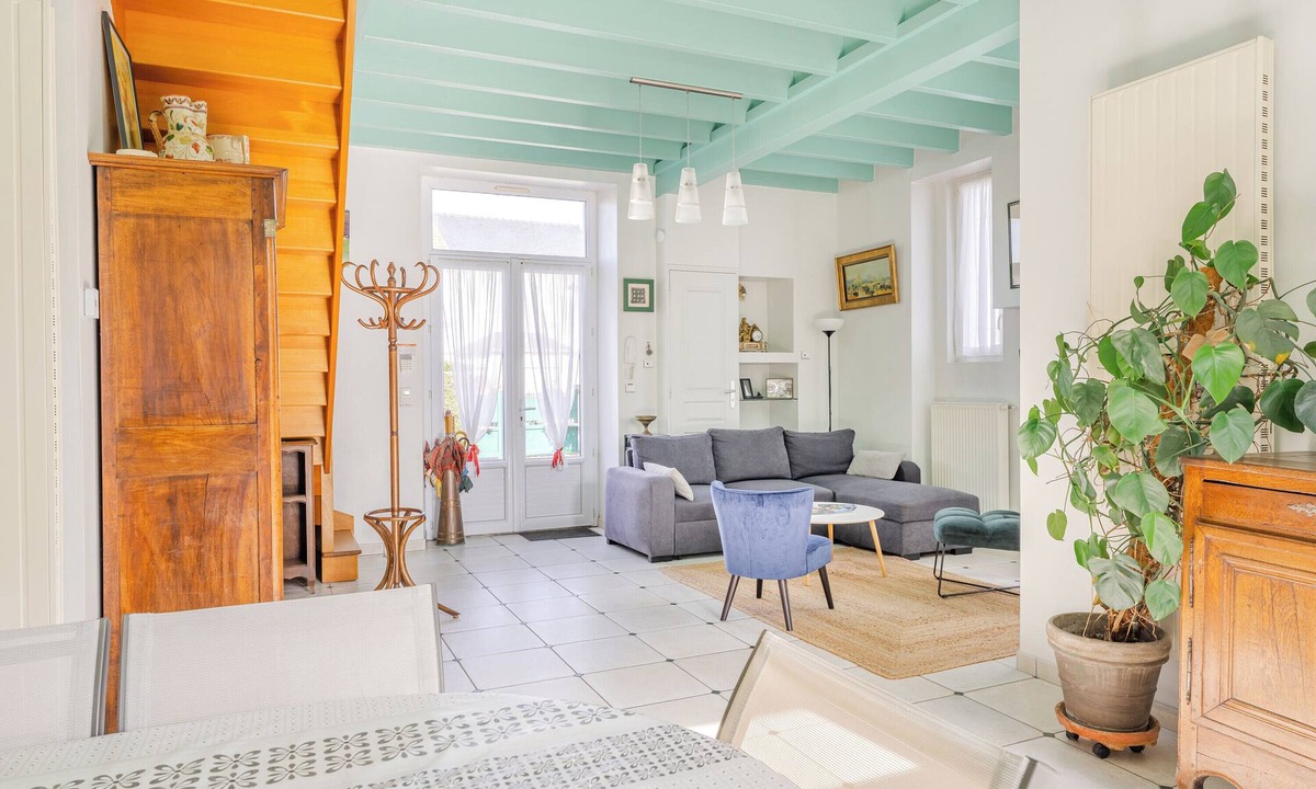 La Rogere House | L'Embrun - T5 - Wifi - Accès à la mer