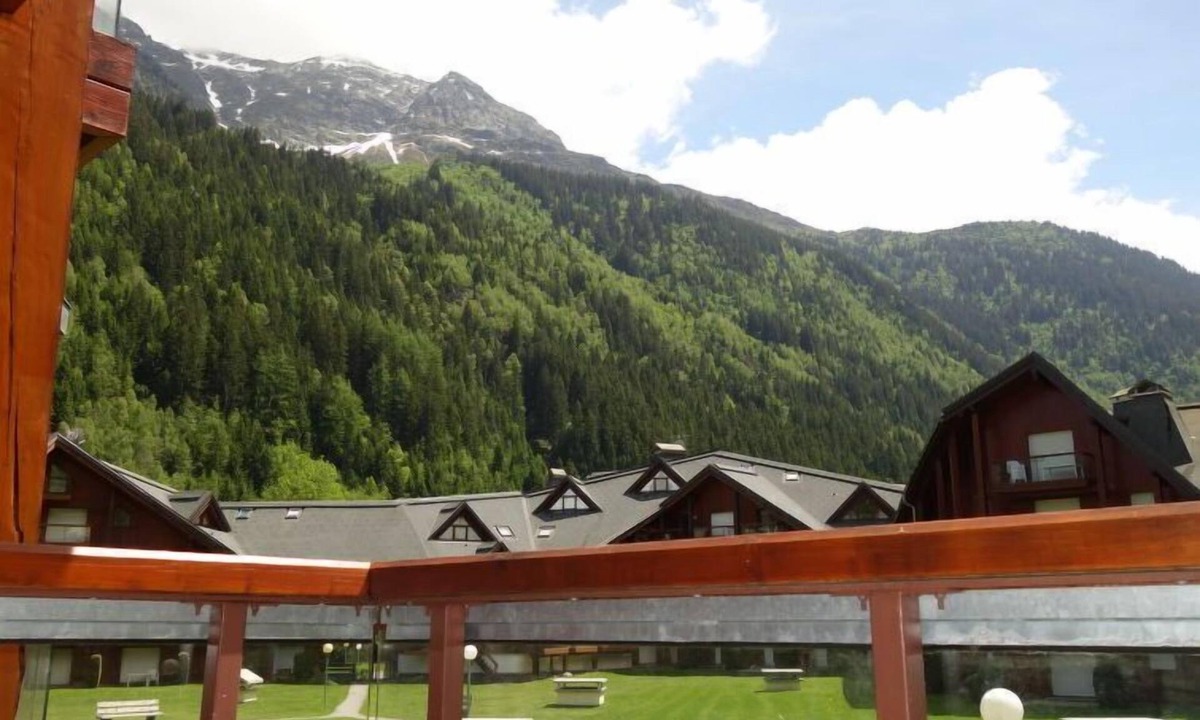 Les Contamines-Montjoie Apartment | L'Enclave I et J by Interhome