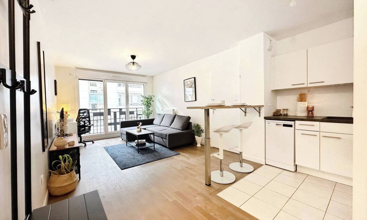 Levallois-Perret Apartment | L'Ensoleillé Levallois – Apartment near metro