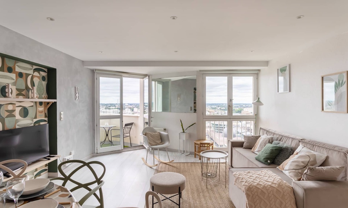 Colombier - Champ de Mars Apartment | L'Eperon - Proche Place Charles de Gaulle