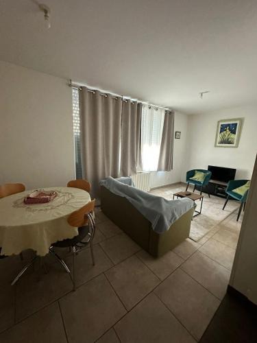 Thury Apartment | L'epicéa