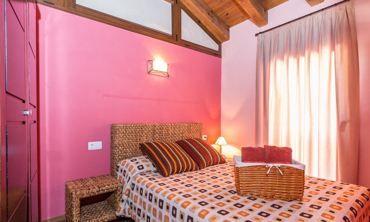 Pobleta de Bellvehi Apartment | L'Era del Marxant - Apart. Suite Serraespina 4