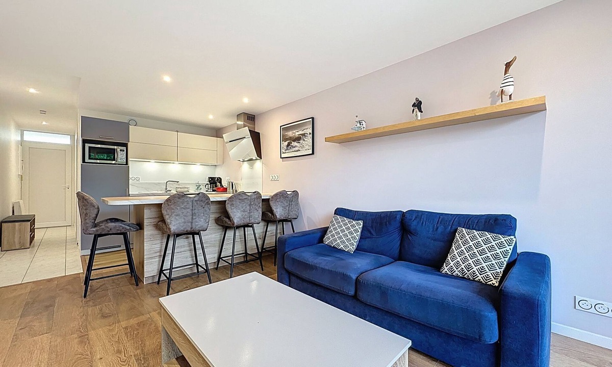 Saint-Brevin-les-Pins Apartment | L'Ermitage by Interhome
