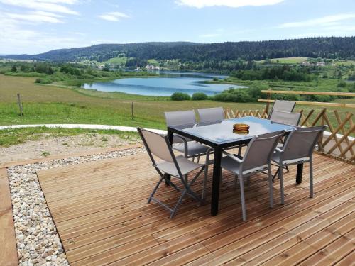 Grande-Riviere House | L'esca'Lac