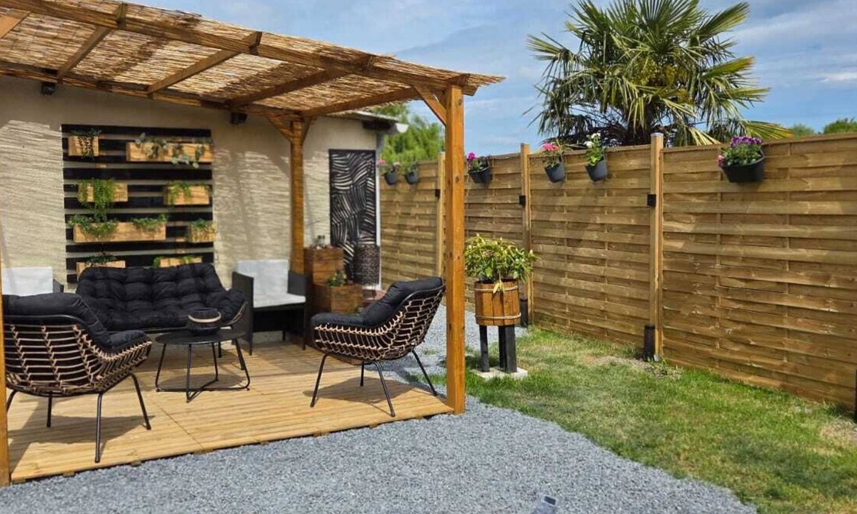 Le Tronquay Apartment | l'ESCALE cosy gite