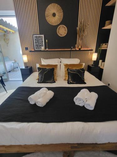 Lunel Apartment | L'escale dorée au centre de Lunel