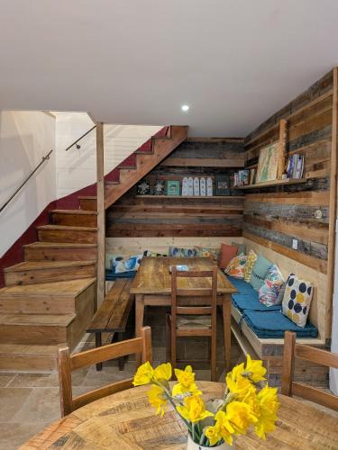 Dieulefit Hostel | L’escale